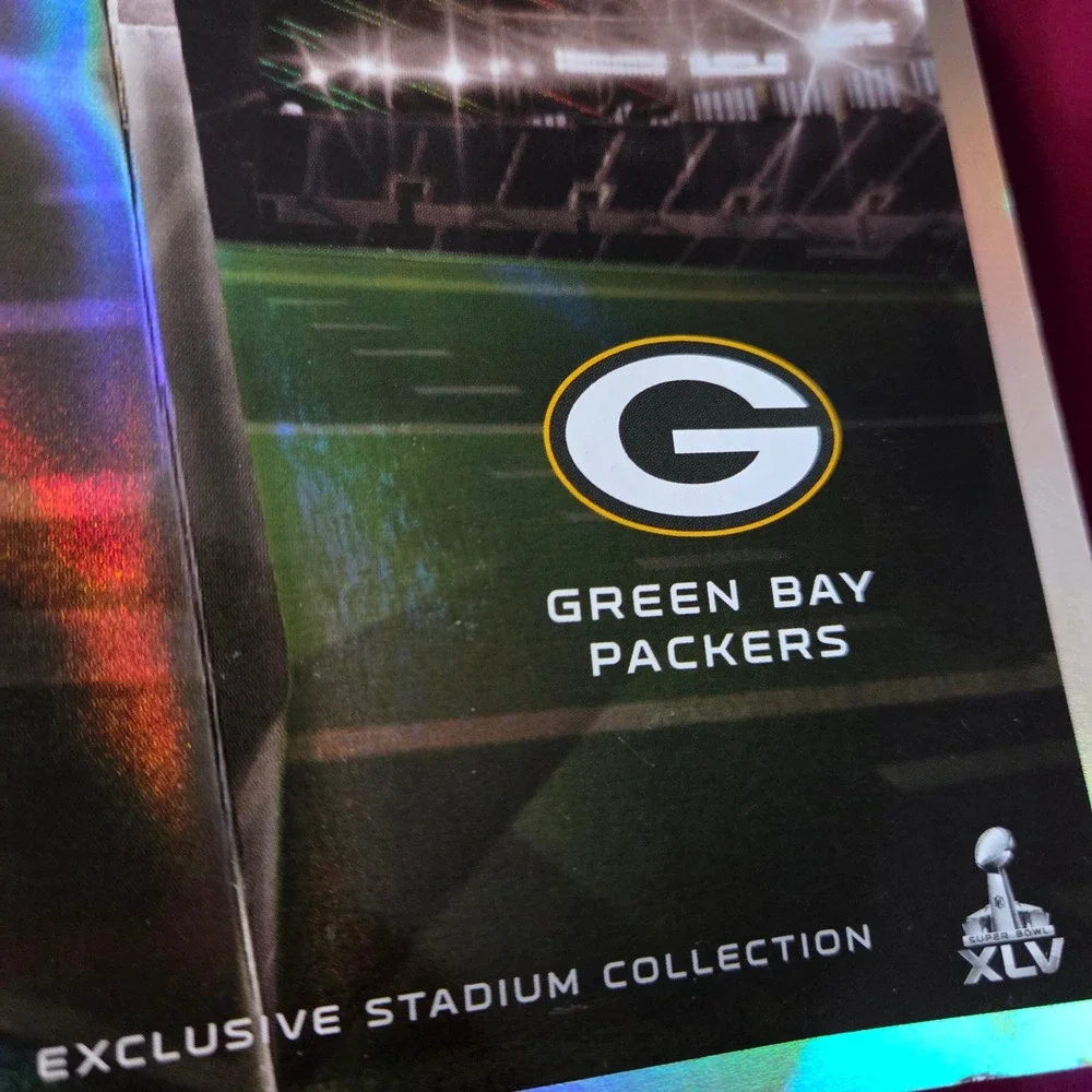 NFL Super Bowl XLV 45 Official Game Program Steelers vs Packers 2011 Holographic